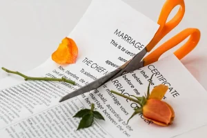 Read more about the article Can You Actually Protect Assets in Divorce? Here’s What the Law Says